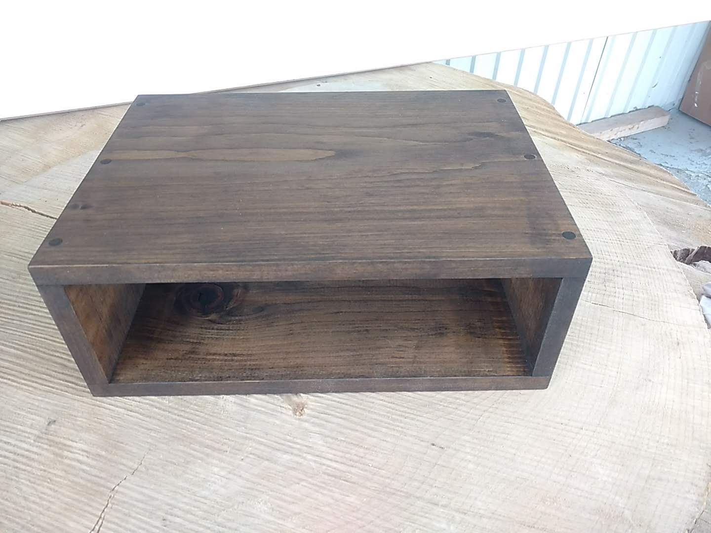 Floating nightstand bedside table made in solid wood Offered in several colors - Online Wood Worker